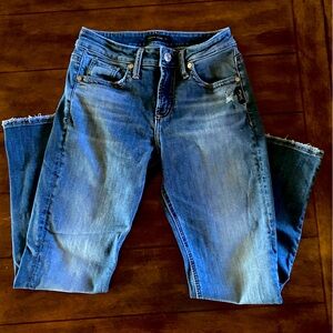 Silver Avery Slim Jeans Size 25x27.